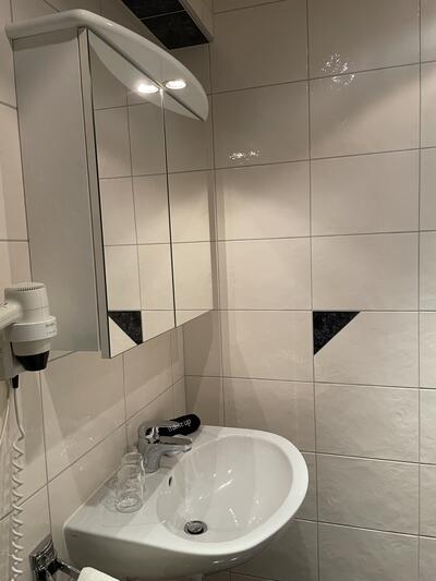 Double Room without Balcony 5