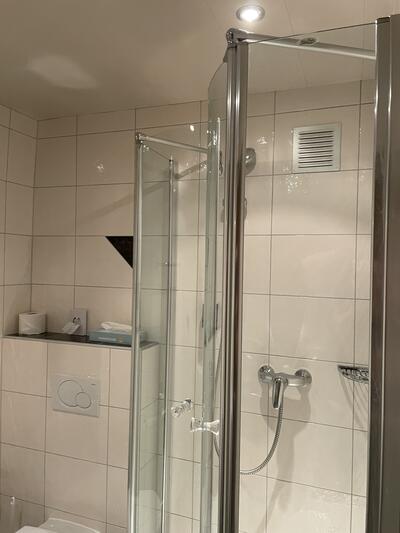 Double Room without Balcony 6